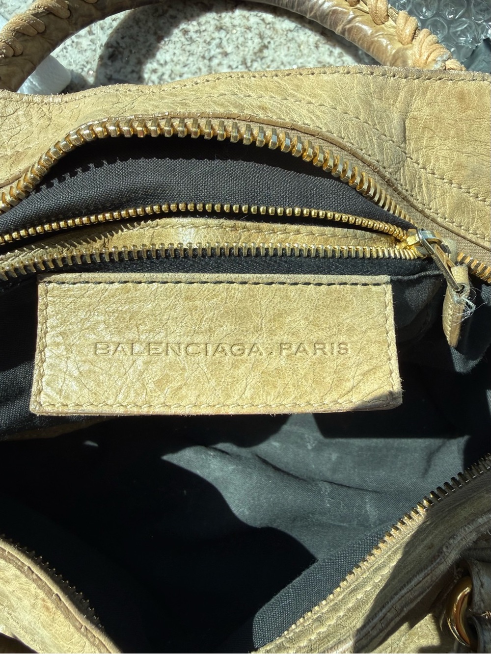 Balenciaga City Bag in Beige with Gold Tone Hardware Pre-2011 - Picture 6 of 15